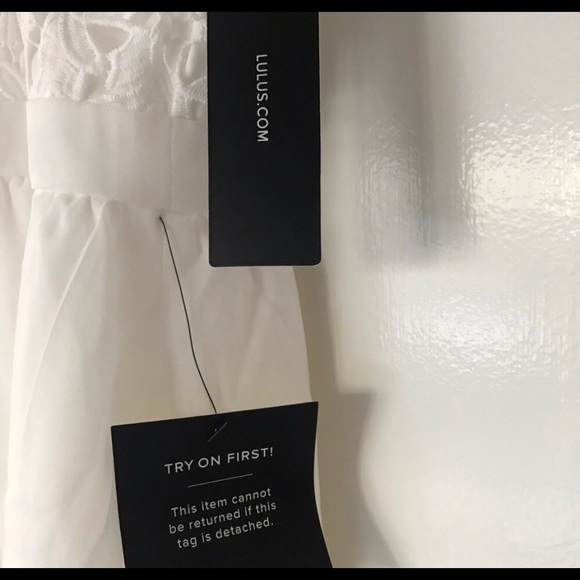 NWT White lulus dress!! Perfect for graduation! - Picture 3 of 6